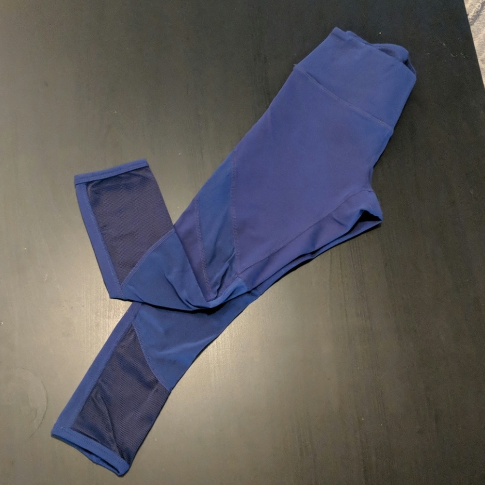 Navy blue/mesh calf leggings NWT